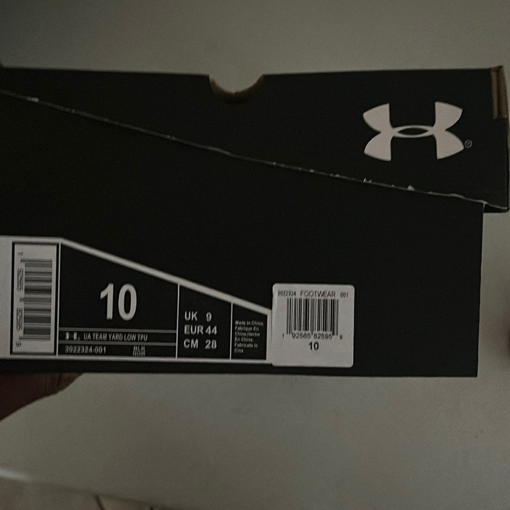 New men’s football cleats